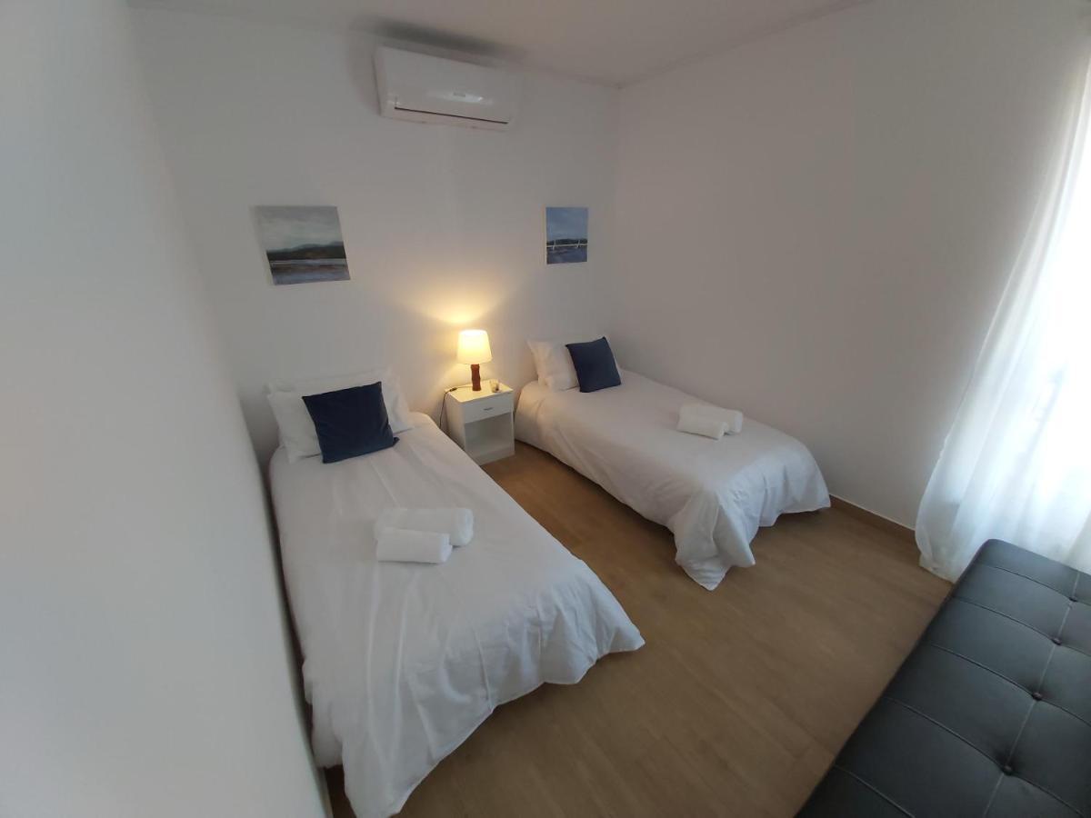 Sun And Beach II Ac Wifi 90Mts From The Beach Portimão Buitenkant foto